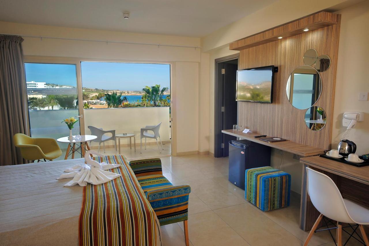 Nelia Beach Hotel & Spa Ayia Napa Exterior photo